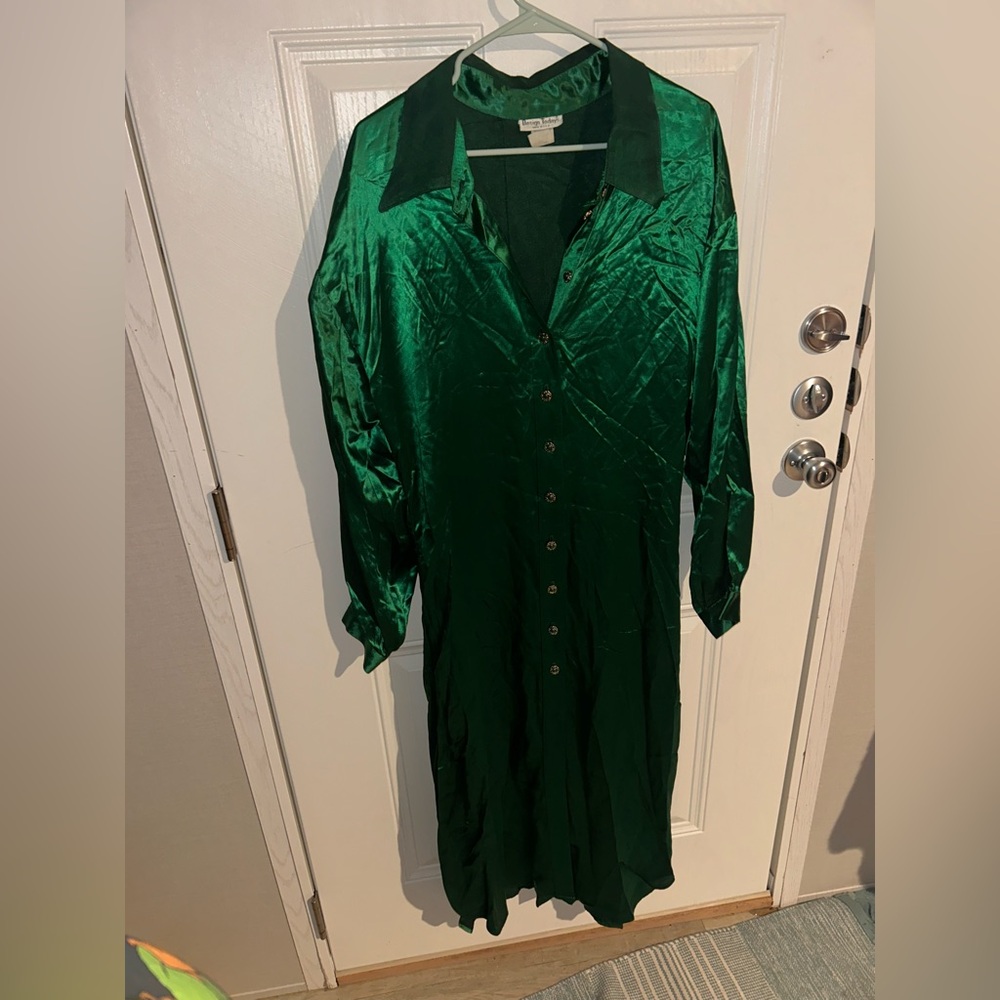 Luxurious Green Satin Long Sleeve shirt Dress